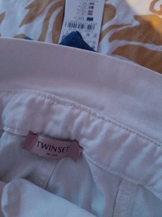 Pantalón blanco tiro alto