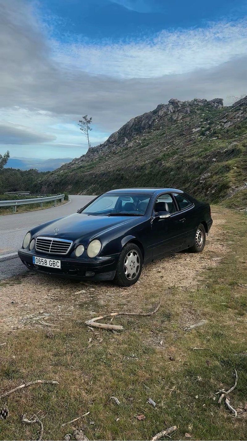 Mercedes-Benz  CLK 2005 - foto 1