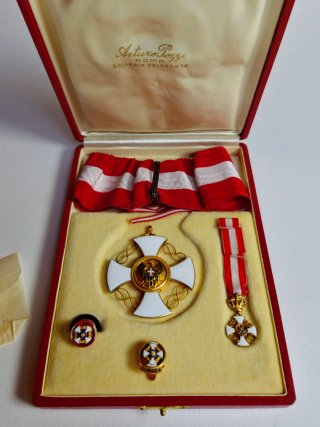 Set Cavaliere dell'Ordine della Corona d'Italia