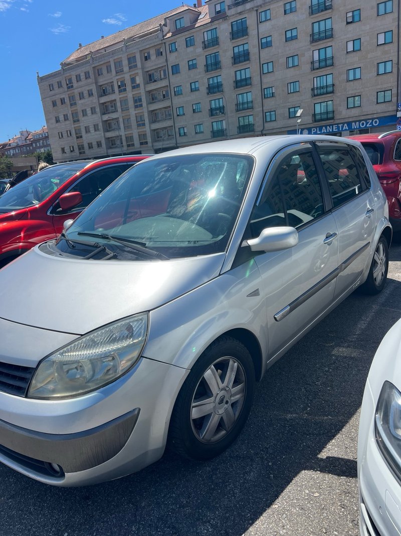 Renault Scenic 2005 - foto 1
