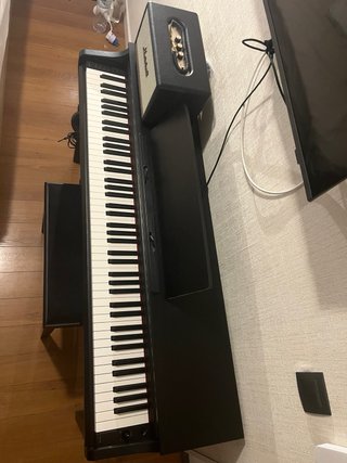Piano Yamaha CLP825 - 2026 - URGENTE MUDANZA