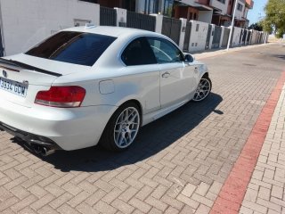 BMW Serie 1 2009 138 mil kilómetros coche