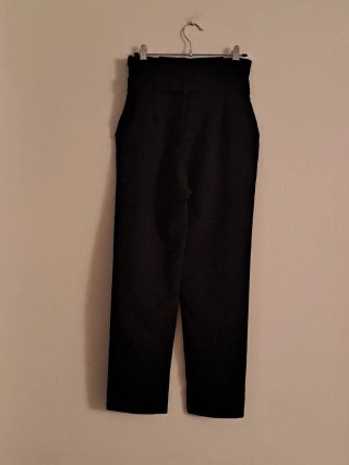 Pantalón negro de vestir