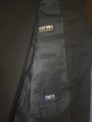 Traje de hombre negro