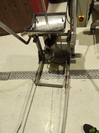 Lavabarricas industrial marca Ekinsa