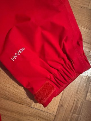 Chaqueta Impermeable The North Face Roja