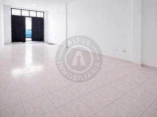 Local comercial en venta en Centro en Cáceres