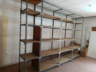 Estanterías metálicas modulares (11 ud.)
