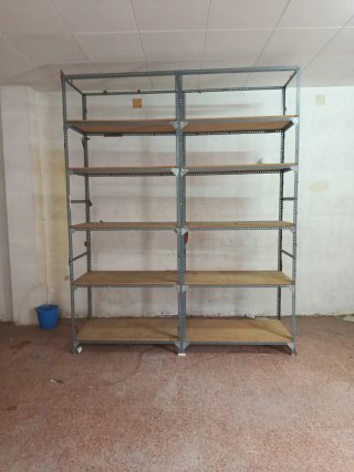 Estanterías metálicas modulares (11 ud.)