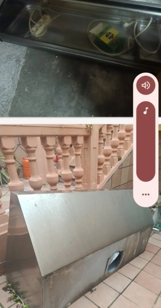 Campana extractora y tapero