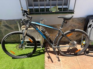 Bicicleta Trek Gris y Azul
