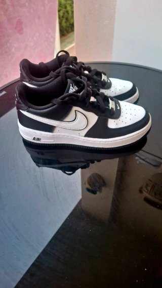 Nike Air Force 1 Talla 35.5