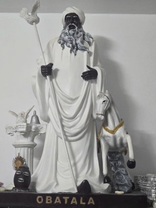 Figura Obatala Religión Yoruba