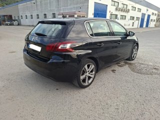 Peugeot 308 2015