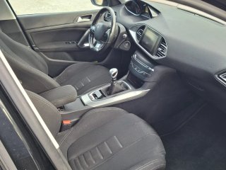 Peugeot 308 2015