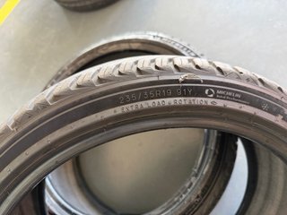 2 Neumáticos Michelin CrossClimate 235/55 R19