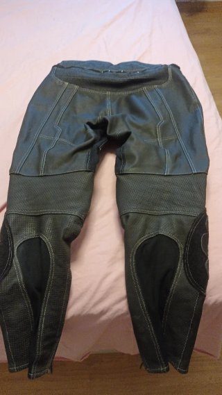 Pantalones de moto de cuero