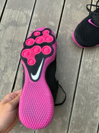Nike React Gato Talla 43 Negro/Rosa