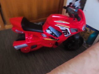 Moto a batería para niños
