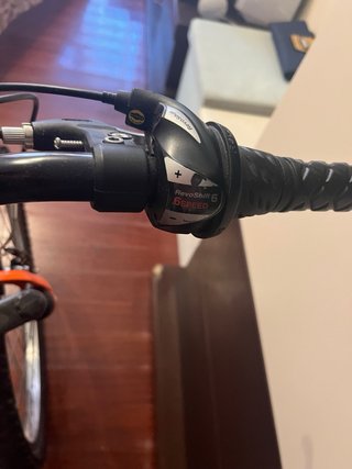 Bicicleta B-PRO 24 Shimano 6v