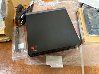 Lenovo ThinkCentre neo 50q QC Snapdragon, 16, 512