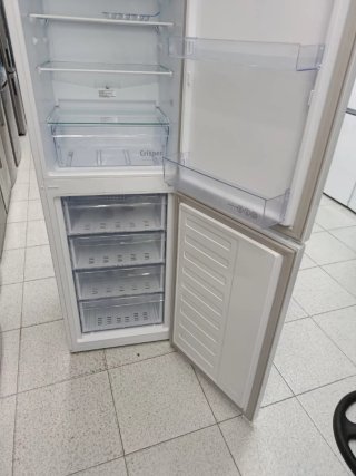 Nevera Beko Estrecha garantía + entrega