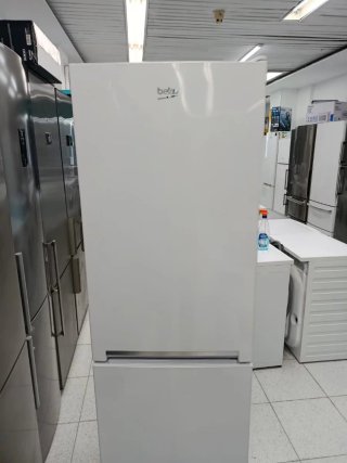 Nevera Beko Estrecha garantía + entrega
