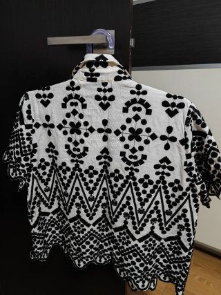 Camisa Zara bordada mujer