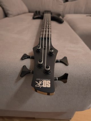 Bajo Eléctrico Ibanez SR300EB Negro