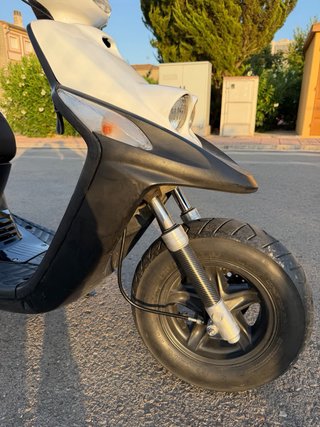 Yamaha BWS CW50RS Scooter 49cc