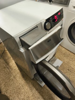 Secadora AEG 8kg Serie 9000 Clase A+++ Bomba Calor