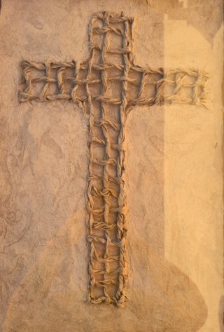 Obra de arte cruz vegetal