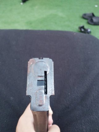 Cargador metálico curvo rifle