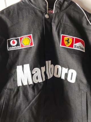 Chaqueta Marlboro Ferrari