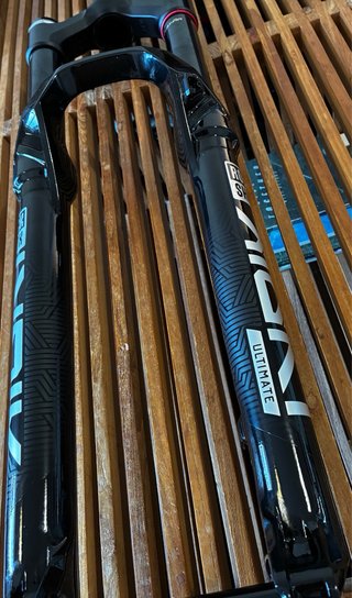 Rockshox Lyrik Ultimate Flight Attendant Nuevas