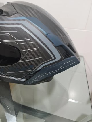 Casco LS2 DRAGON CARBON