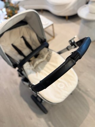 Bugaboo Camaleon 3 + 2 Sacos Bugaboo+ 2 Capotas