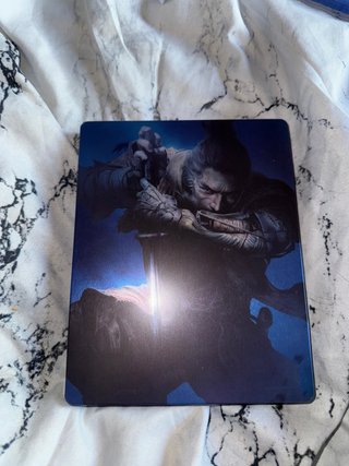 Sekiro precintado + steelbook