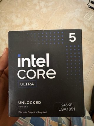 Pacchetto ASUS RTX 5080 OC 16GB + CPU Intel Core i5