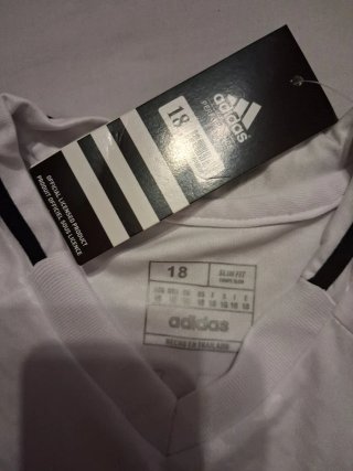 Uniforme Real Madrid Mbappé Adidas Niño