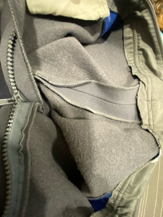 Pantalón retro marca Assegaï de esquí gris y azul