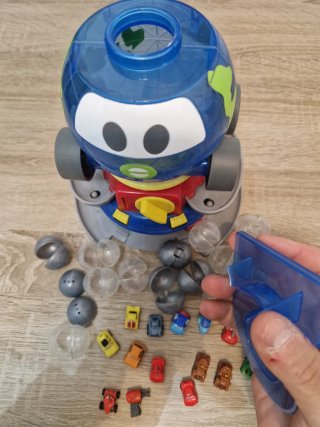 maquina expendedora Squinkies chicle bola sorpresa