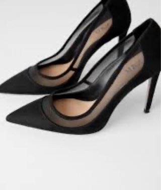 Zapatos de tacón Zara negros con malla