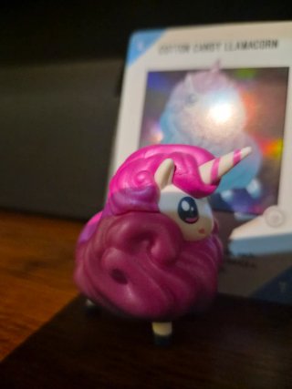 Unstable Unicorns Figura Vinilo + Carta