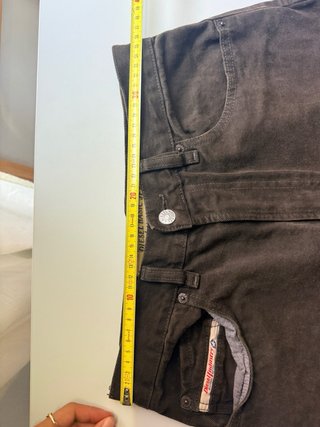 Pantalón vaquero Diesel marrón