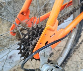 Bicicleta niño ideal para edad entre 7 y 10 años.