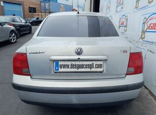 Faro derecho 14742600 volkswagen passat 1148120