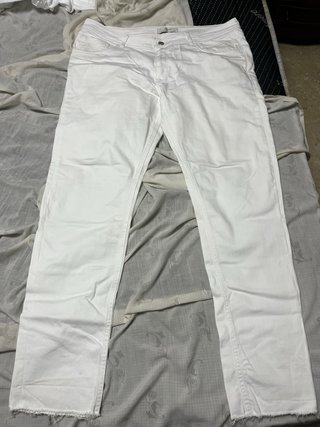 Pantalón vaquero blanco hombre