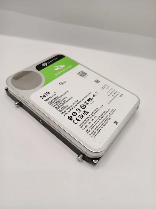 Disco Duro Seagate Barracuda 24TB