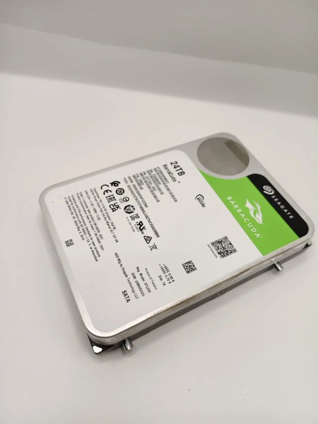 Disco Duro Seagate Barracuda 24TB